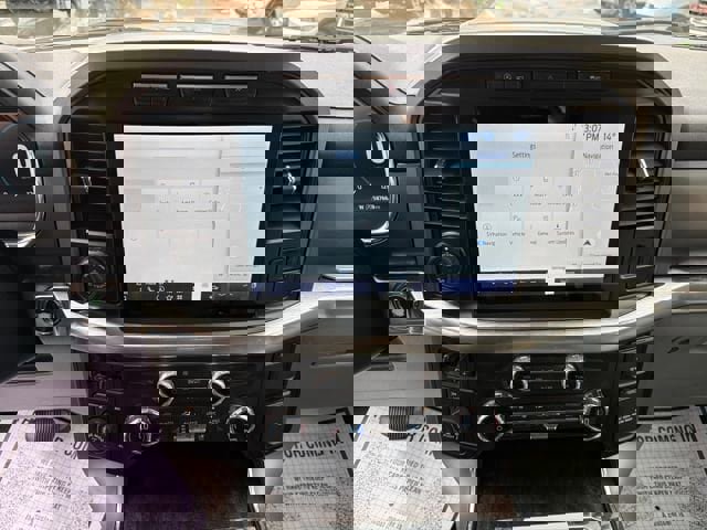 Used 2021 Ford F150 Lariat w/ Equipment Group 502A High image 18