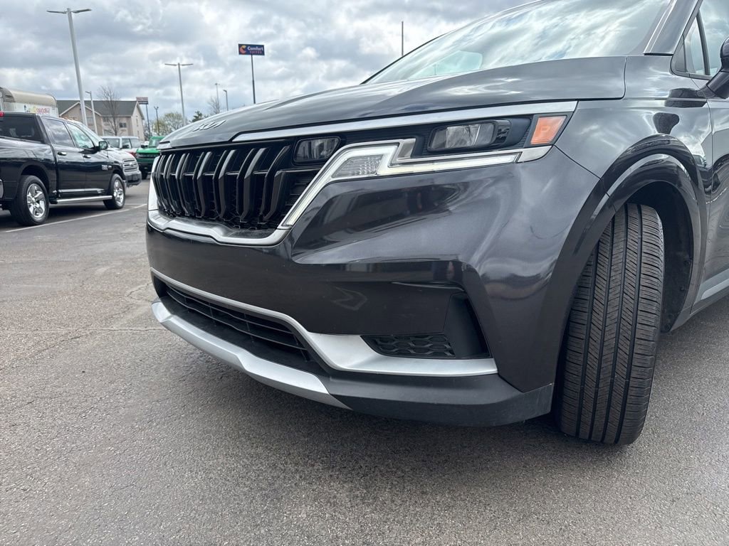 Used 2024 Kia Carnival LX image 46