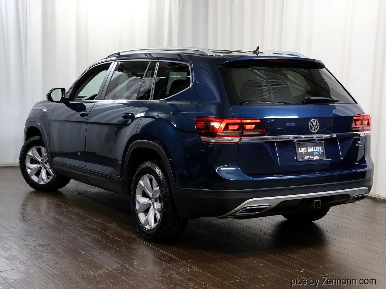 Used 2019 Volkswagen Atlas S w/ Towing Package image 9