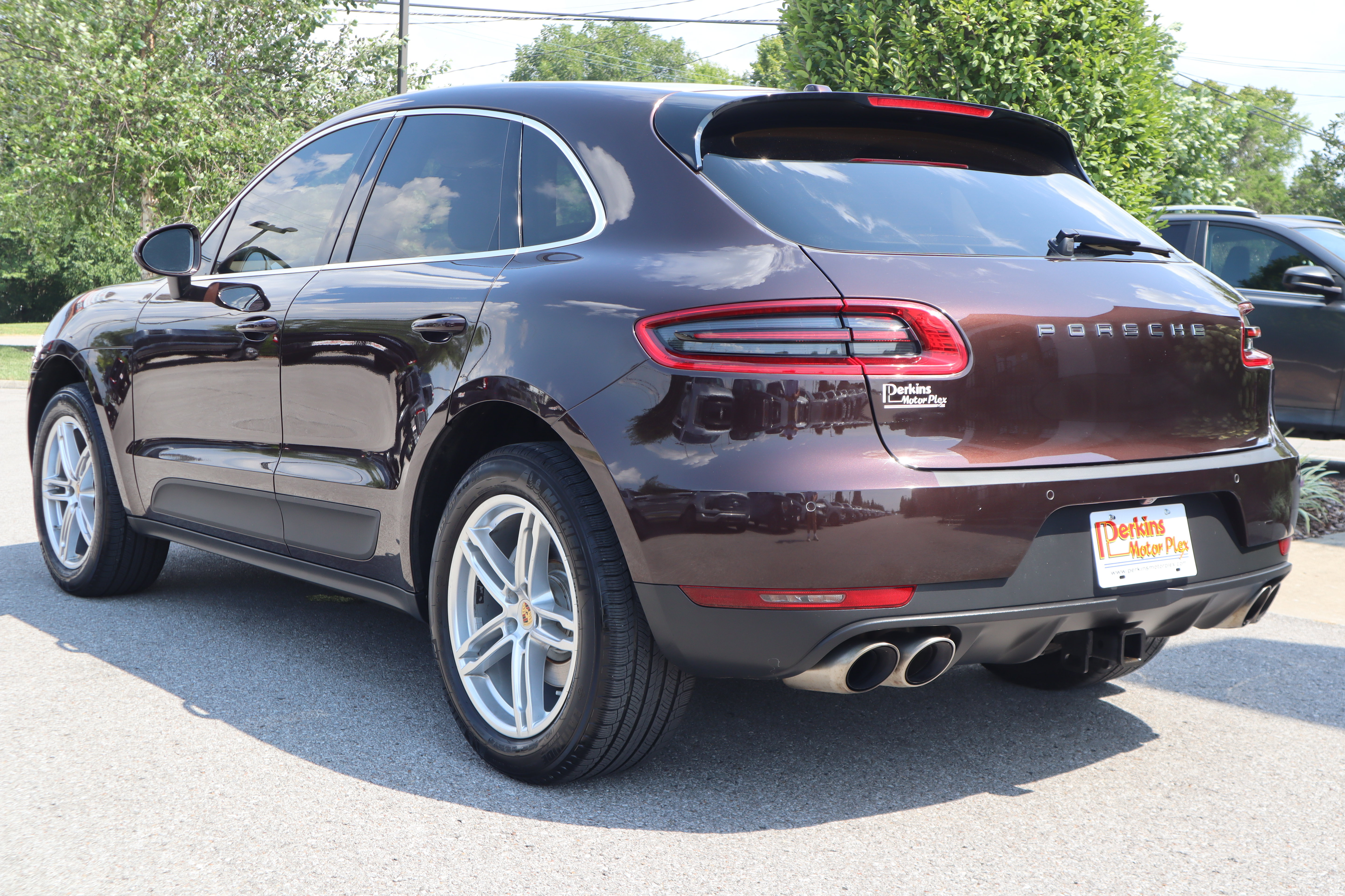 Used 2015 Porsche Macan S AWD/4WD image 9
