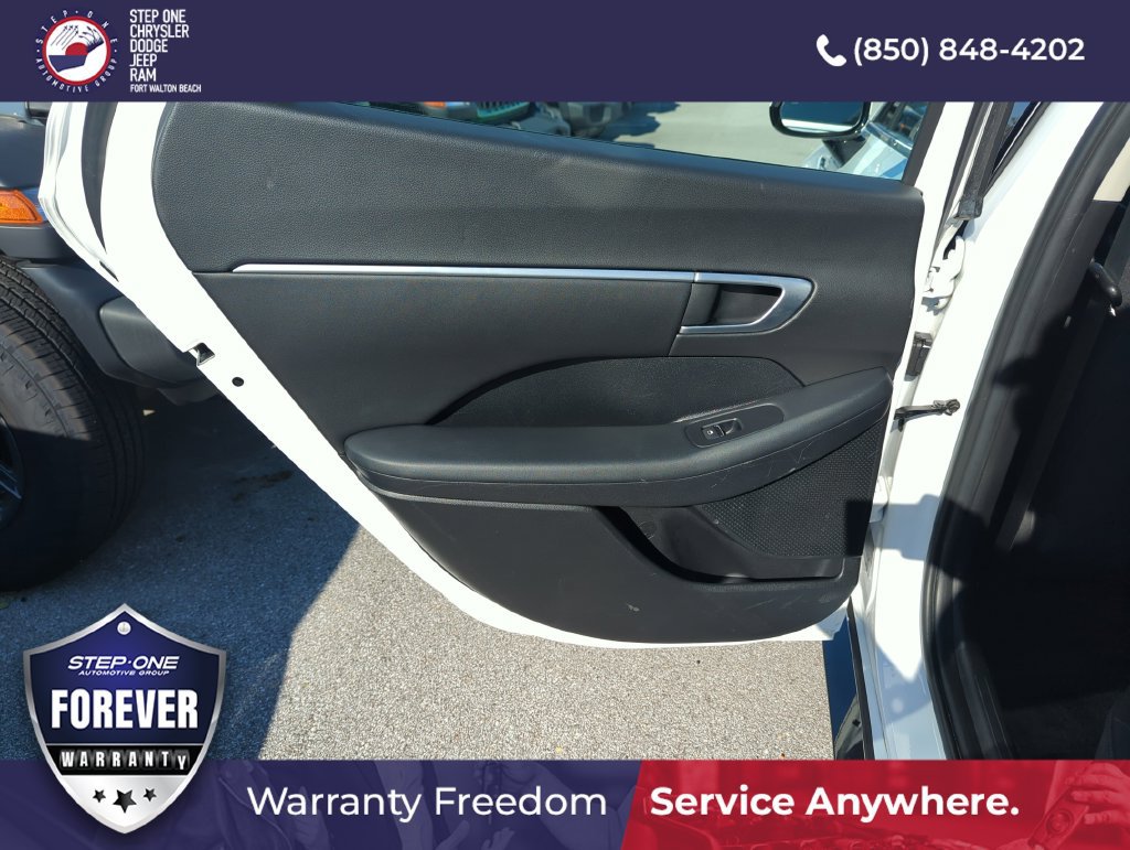 Used 2025 Hyundai Sonata SEL FWD image 25