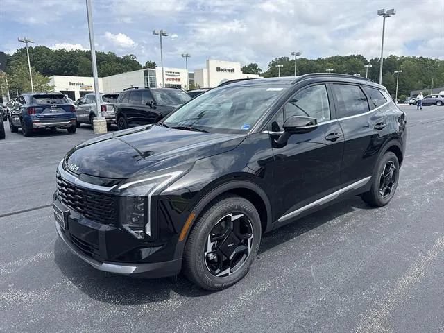 New 2026 Kia Sportage EX AWD/4WD image 3