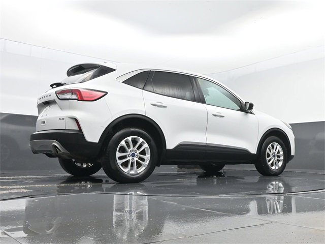 Used 2022 Ford Escape SE w/ Cold Weather Package image 25