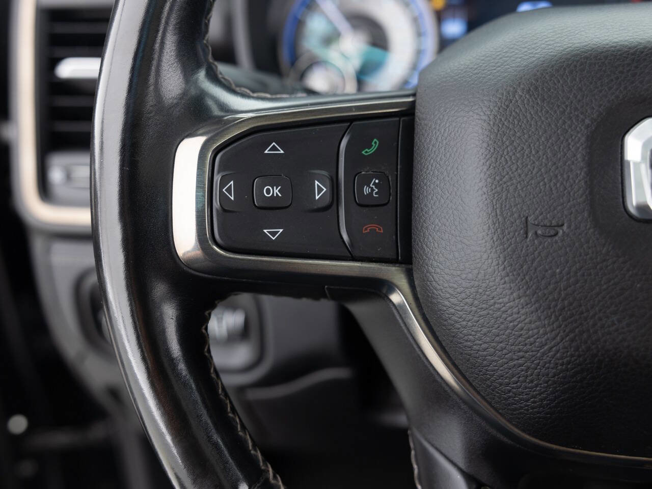 Used 2021 RAM 1500 Limited w/ Night Edition image 43