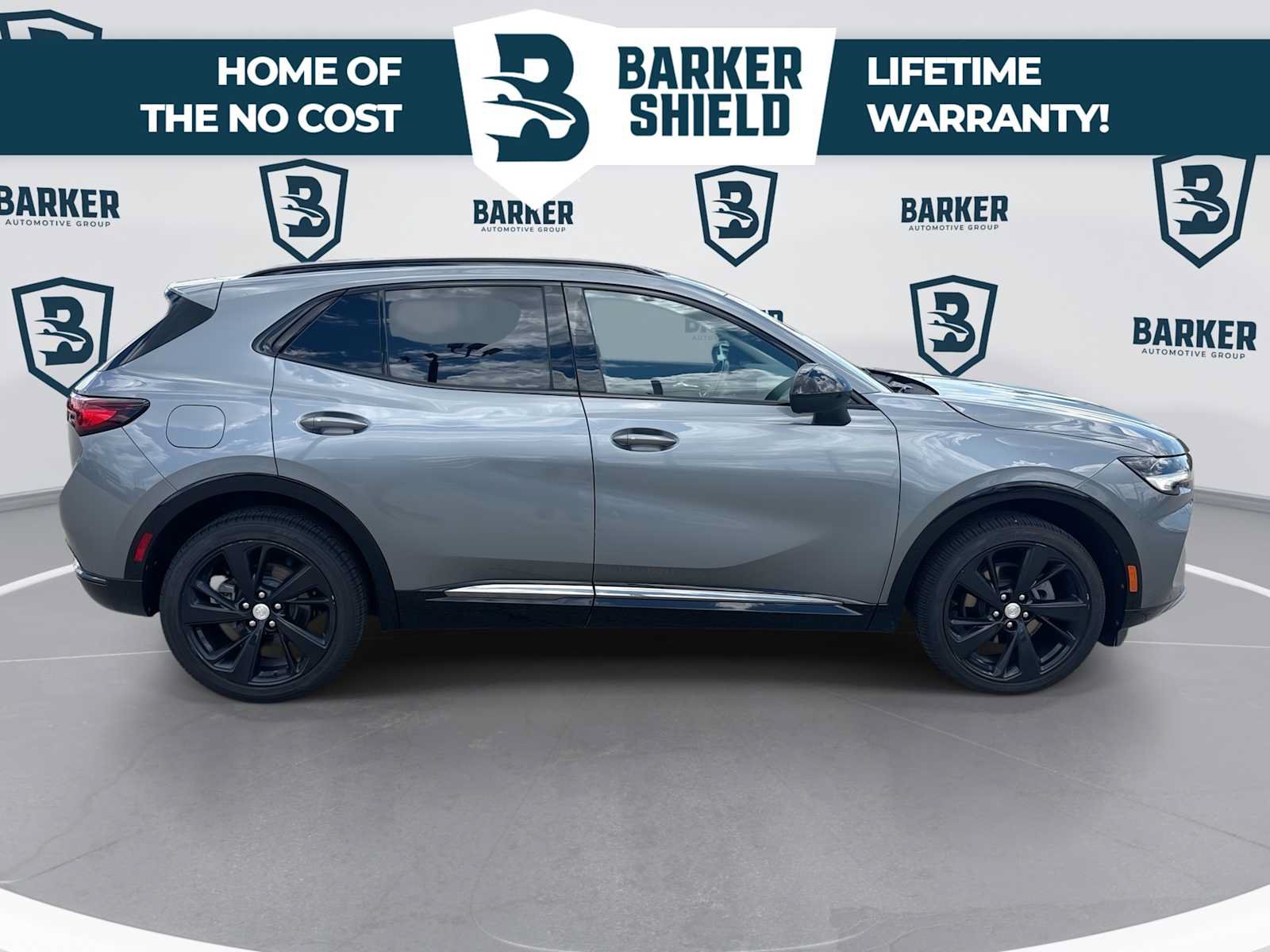 Used 2021 Buick Envision Essence w/ Sport Touring Package FWD image 10