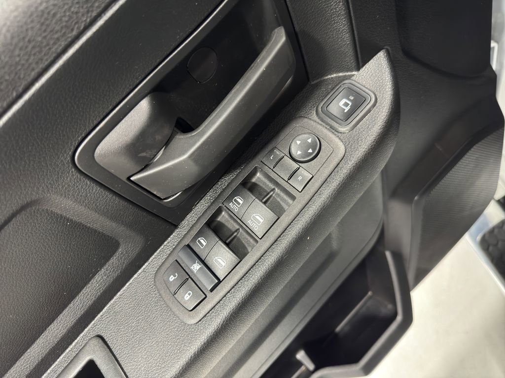 Used 2024 RAM 5500 Tradesman w/ Chrome Appearance Group image 19