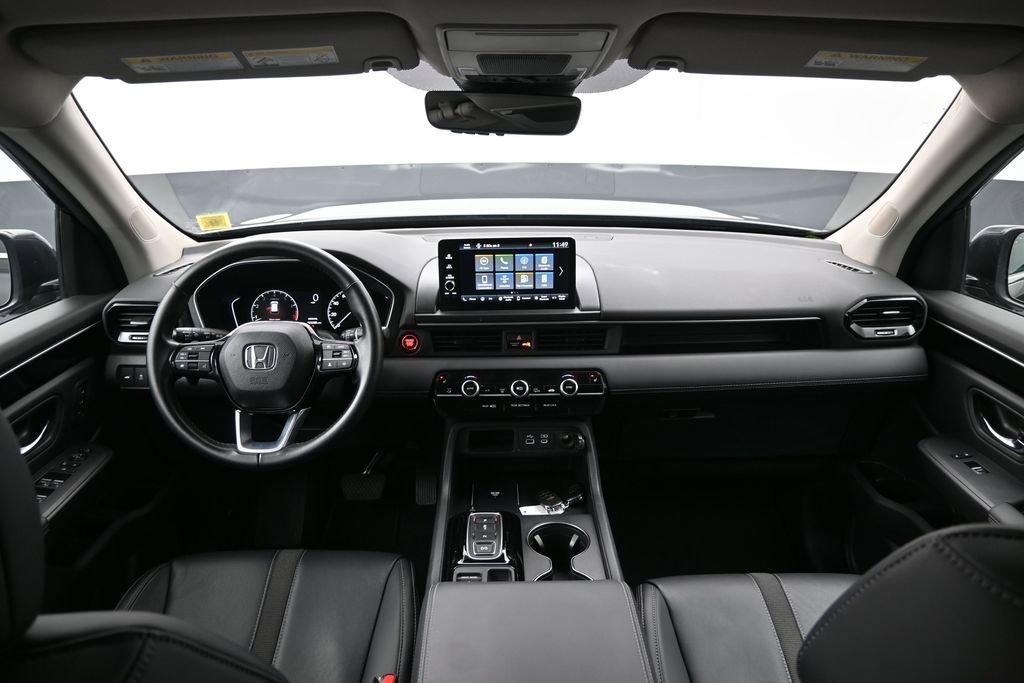 Used 2023 Honda Pilot EX-L image 16