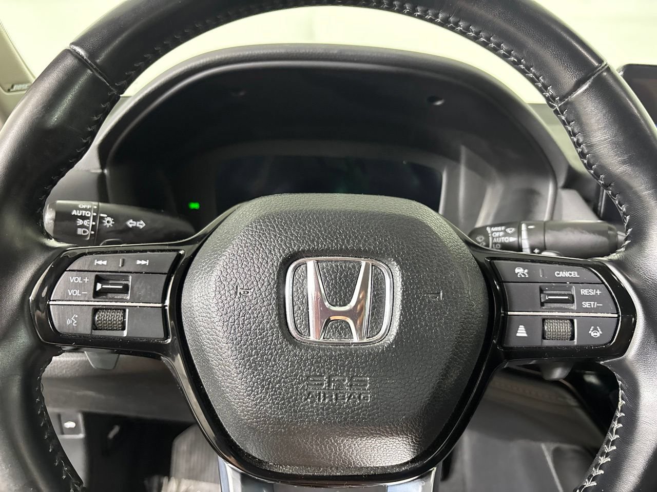 Used 2023 Honda Accord Touring image 13