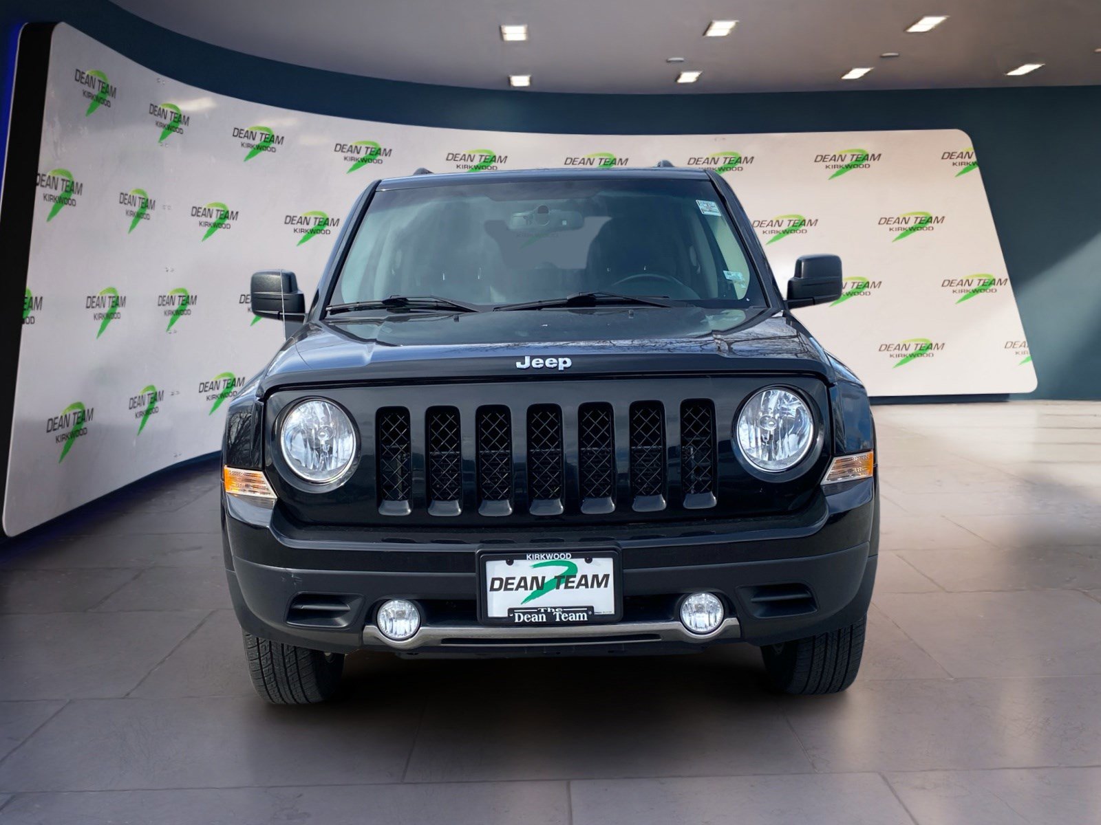 Used 2015 Jeep Patriot Limited w/ Sun/Sound Group image 6