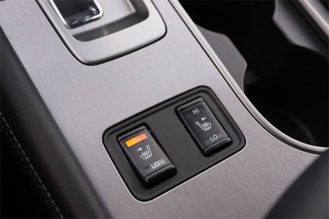 Used 2024 Nissan Murano SV w/ SV Midnight Edition Package image 18