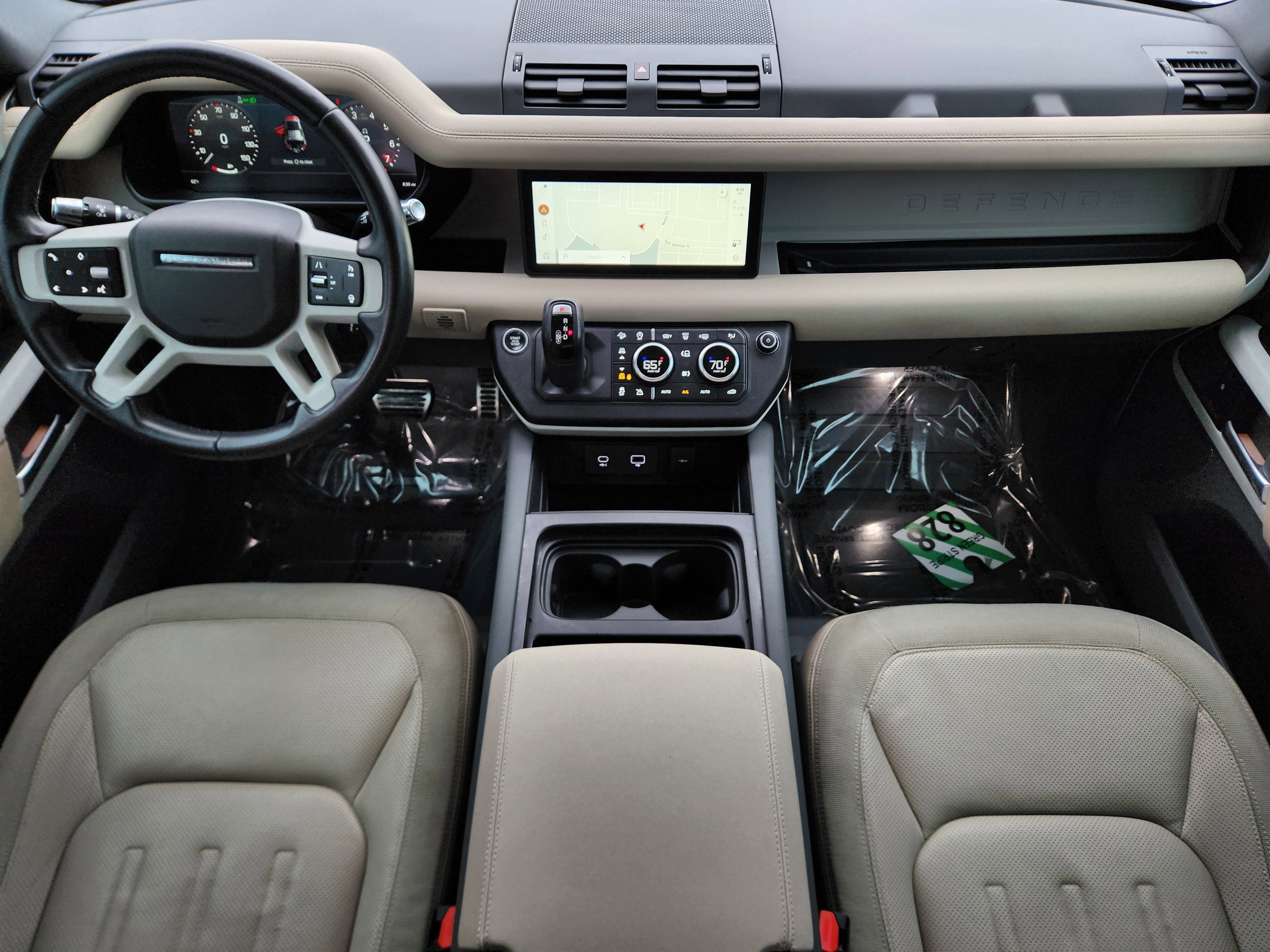 Used 2021 Land Rover Defender 110 SE image 25