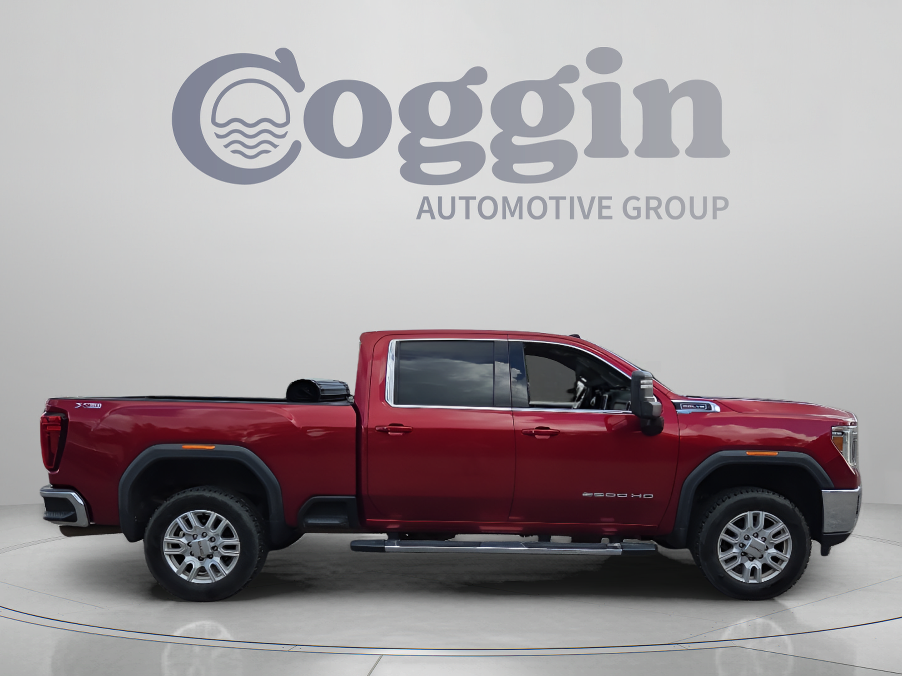 Used 2021 GMC Sierra 2500 SLE w/ SLE Value Package; AWD/4WD image 6