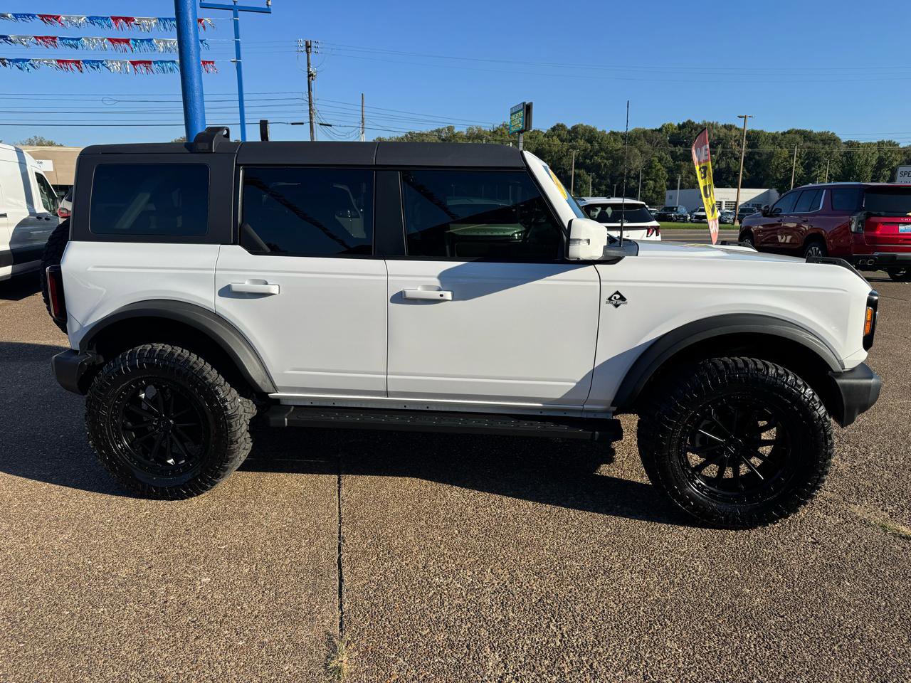 Used 2024 Ford Bronco Outer Banks w/ Sasquatch Package image 6