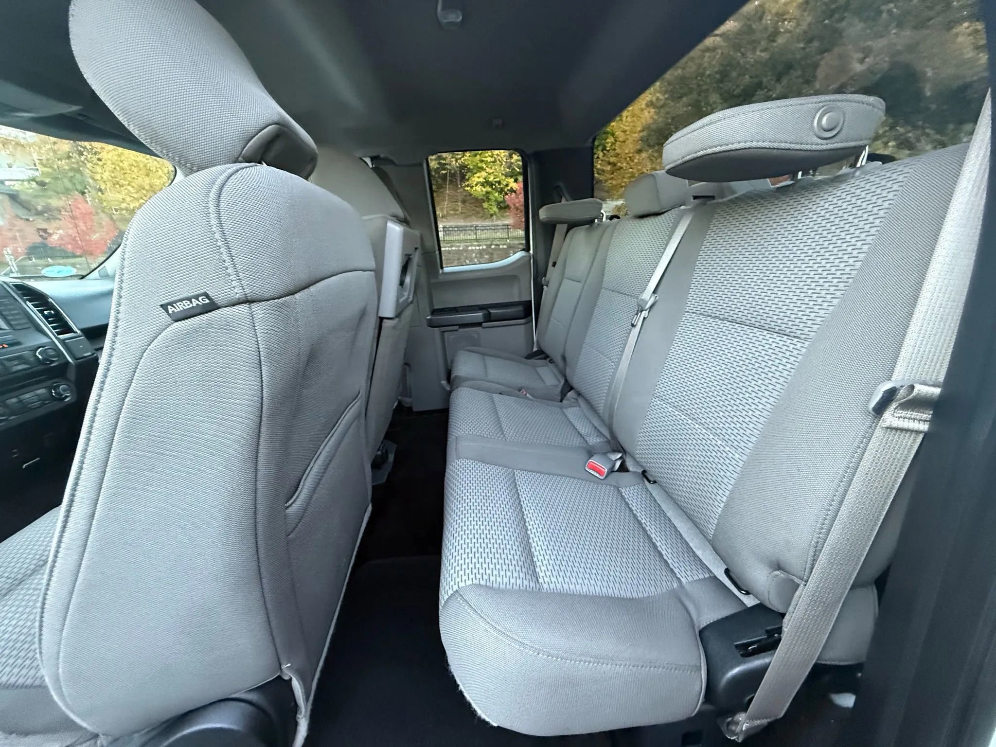 Used 2017 Ford F150 XLT w/ Trailer Tow Package image 26