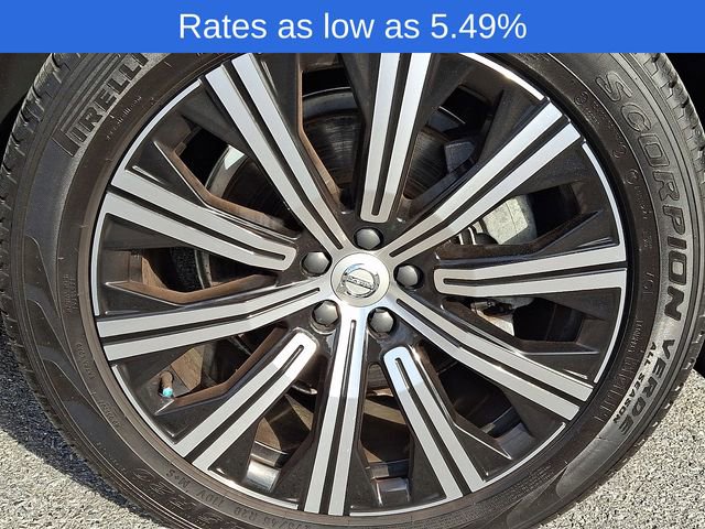 Certified 2024 Volvo XC90 B6 Plus w/ Protection Package image 10