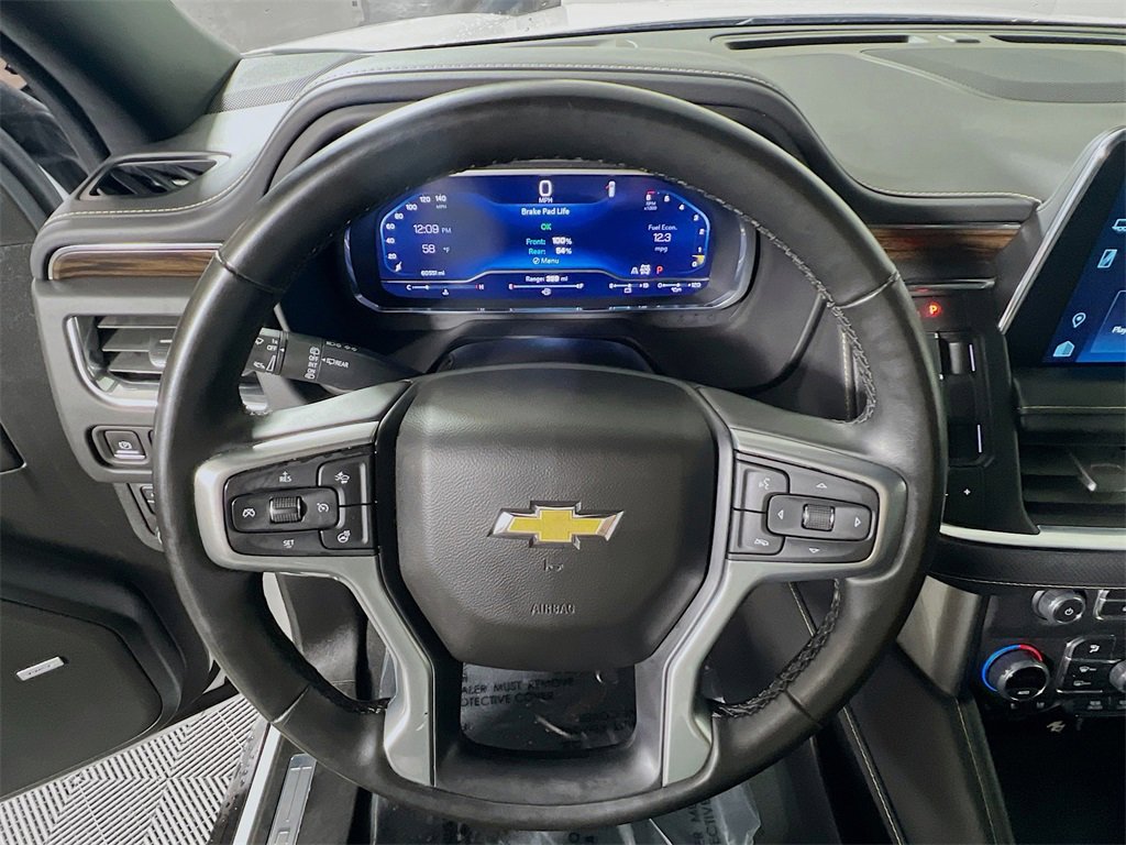 Used 2023 Chevrolet Suburban Premier image 11