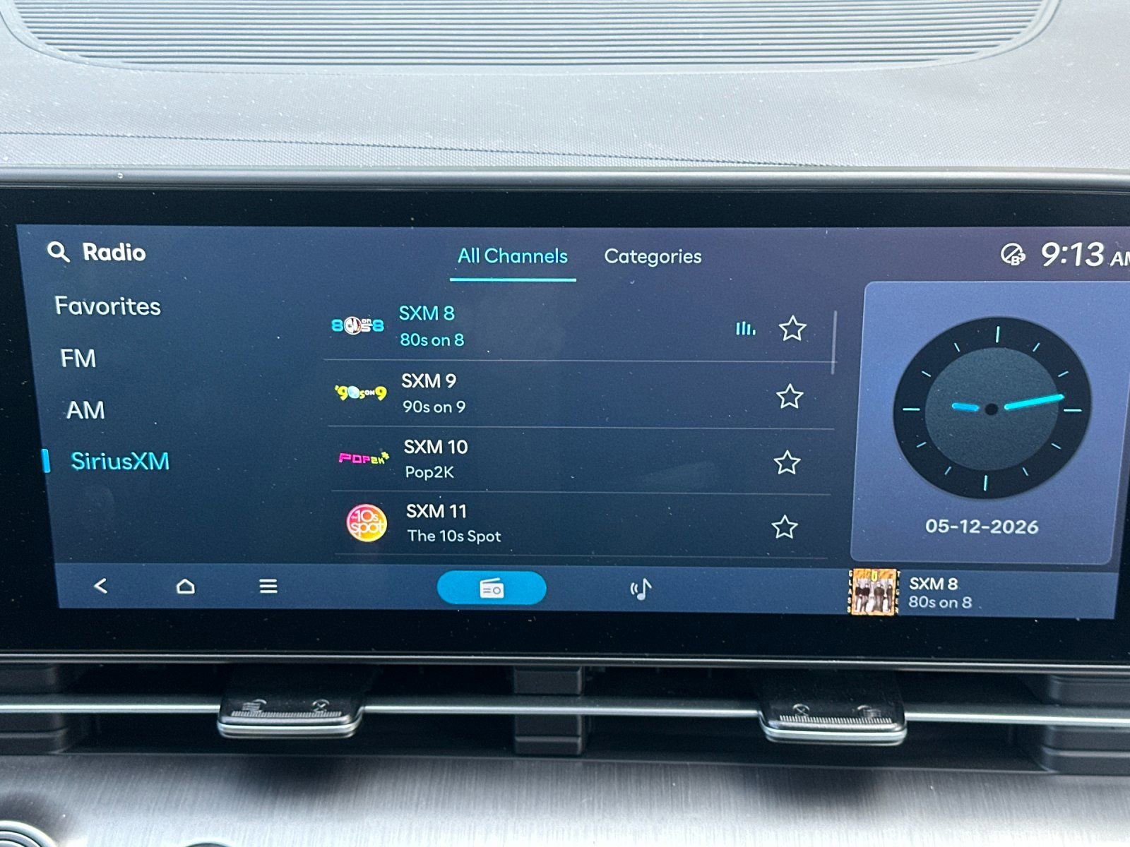 Certified 2025 Hyundai Kona SE AWD/4WD image 19