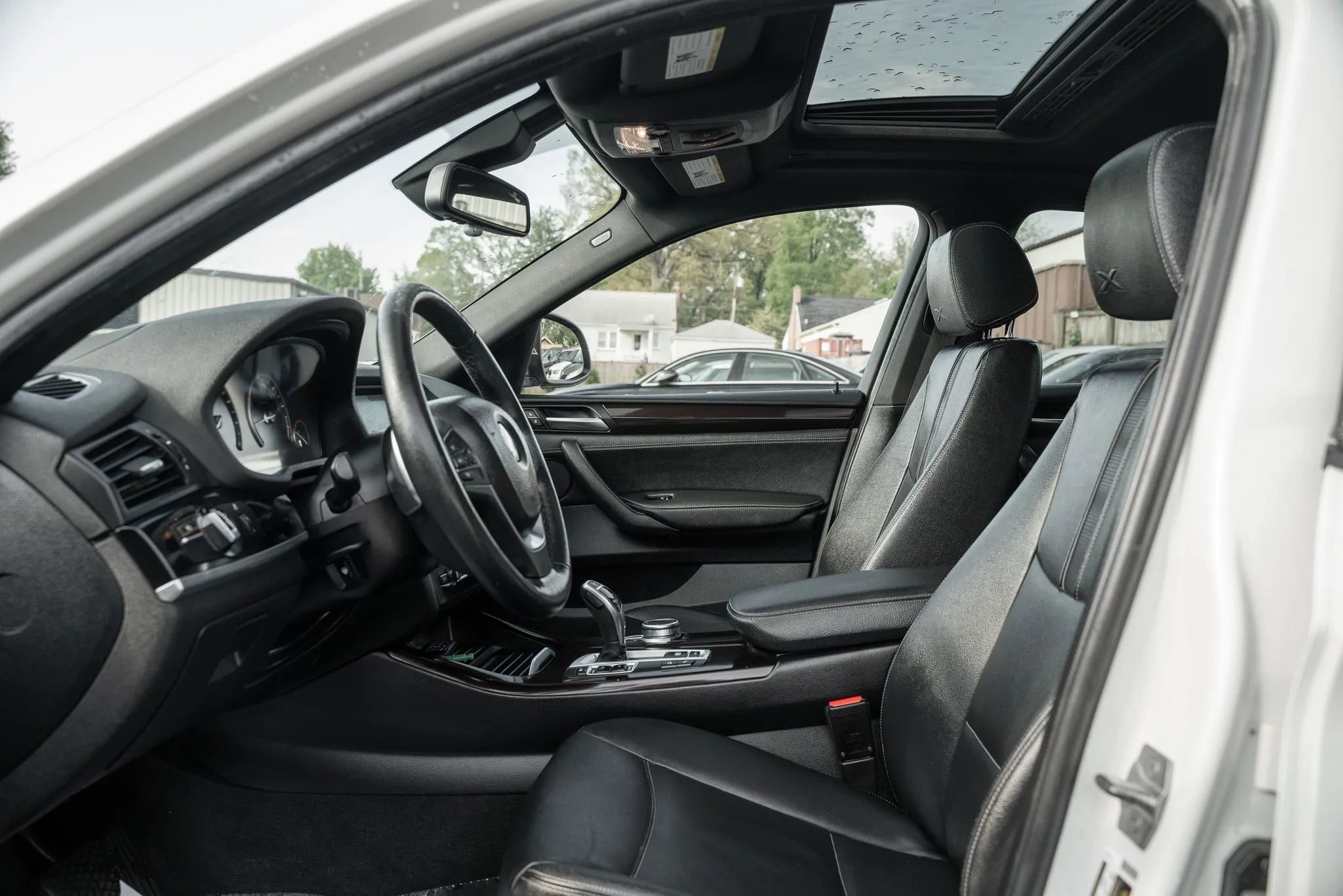 Used 2018 BMW X4 xDrive28i AWD/4WD image 7