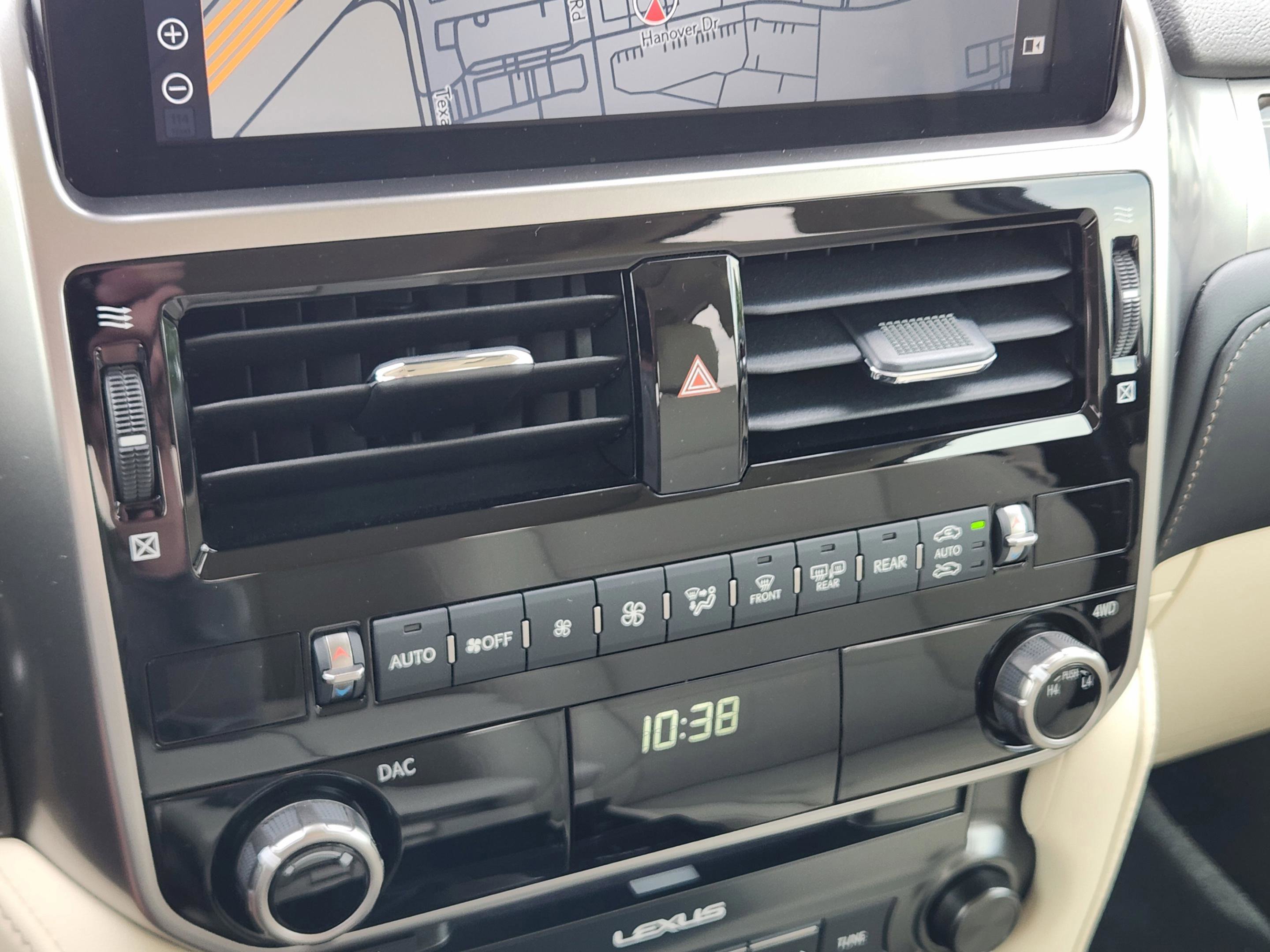 Used 2023 Lexus GX 460 Premium image 12