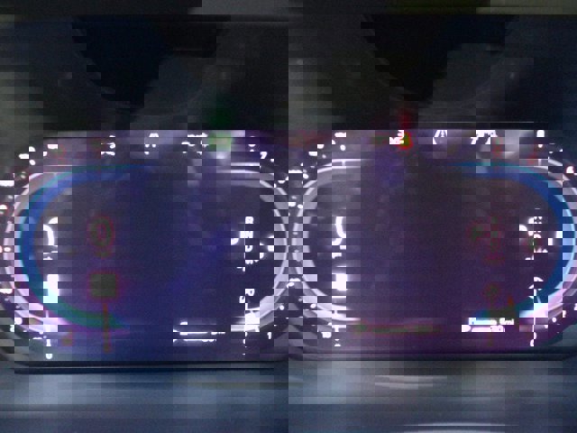 Certified 2023 Volvo XC60 B5 Ultimate w/ Climate Package image 18