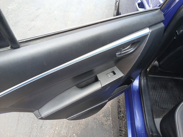 Used 2015 Toyota Corolla S image 22