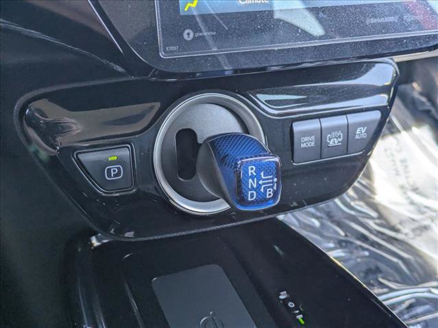 Used 2022 Toyota Prius Prime XLE FWD image 12