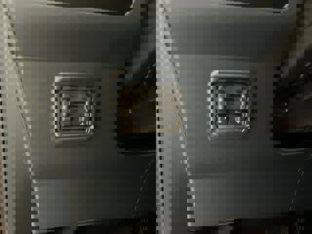 New 2025 Ford Maverick XLT w/ XLT Luxury Package image 19