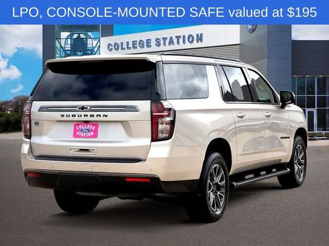 Used 2022 Chevrolet Suburban Z71 w/ Luxury Package image 4