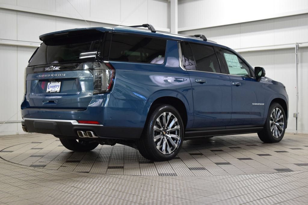 New 2026 Chevrolet Suburban High Country AWD/4WD image 8