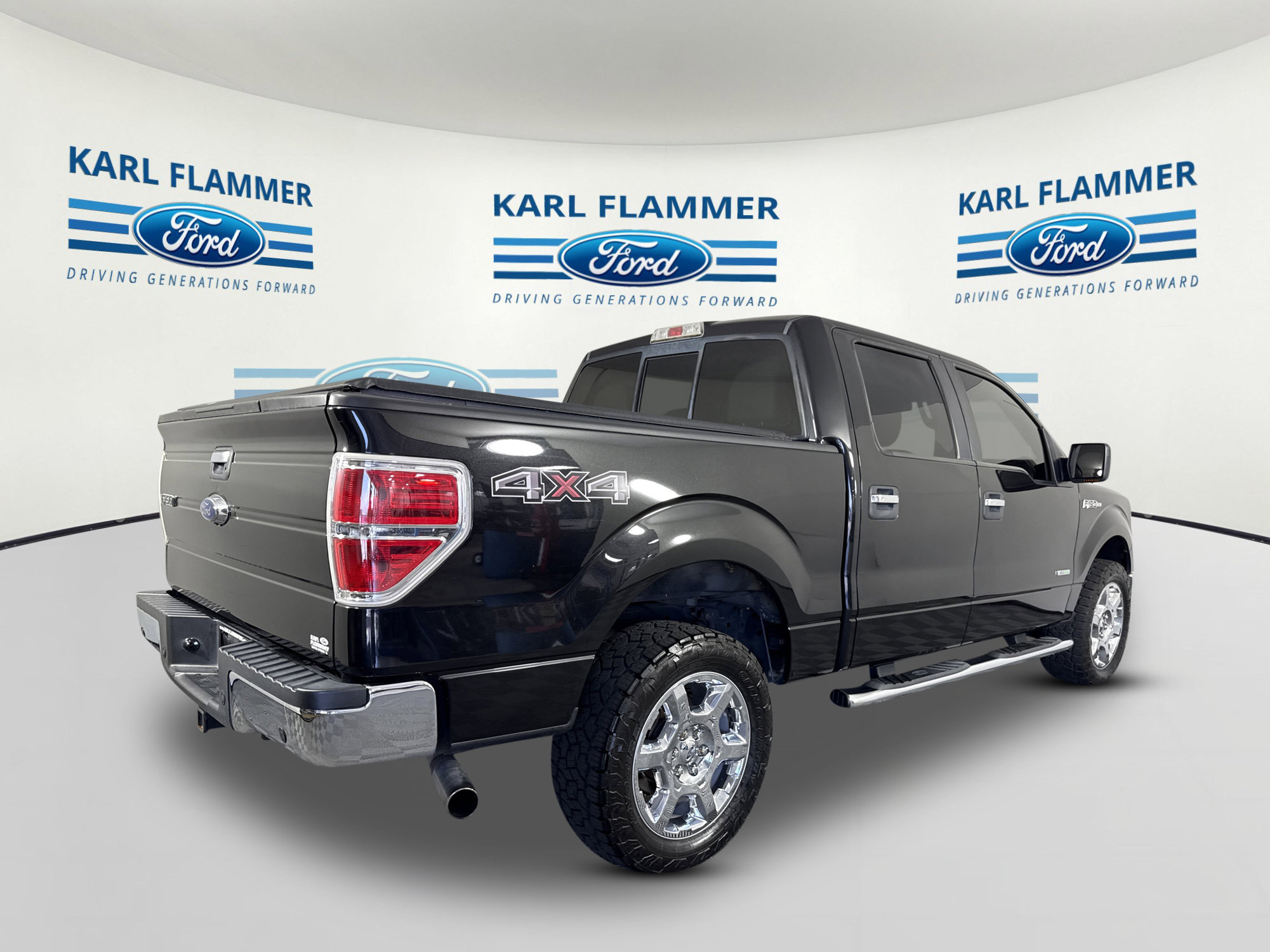 Used 2014 Ford F150 XLT w/ Equipment Group 302A Luxury AWD/4WD image 3