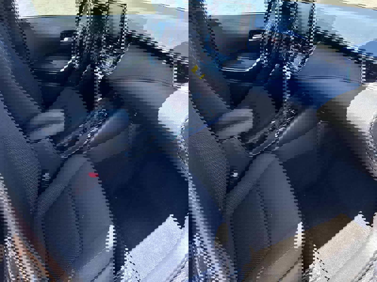 Used 2020 Toyota Corolla SE image 11