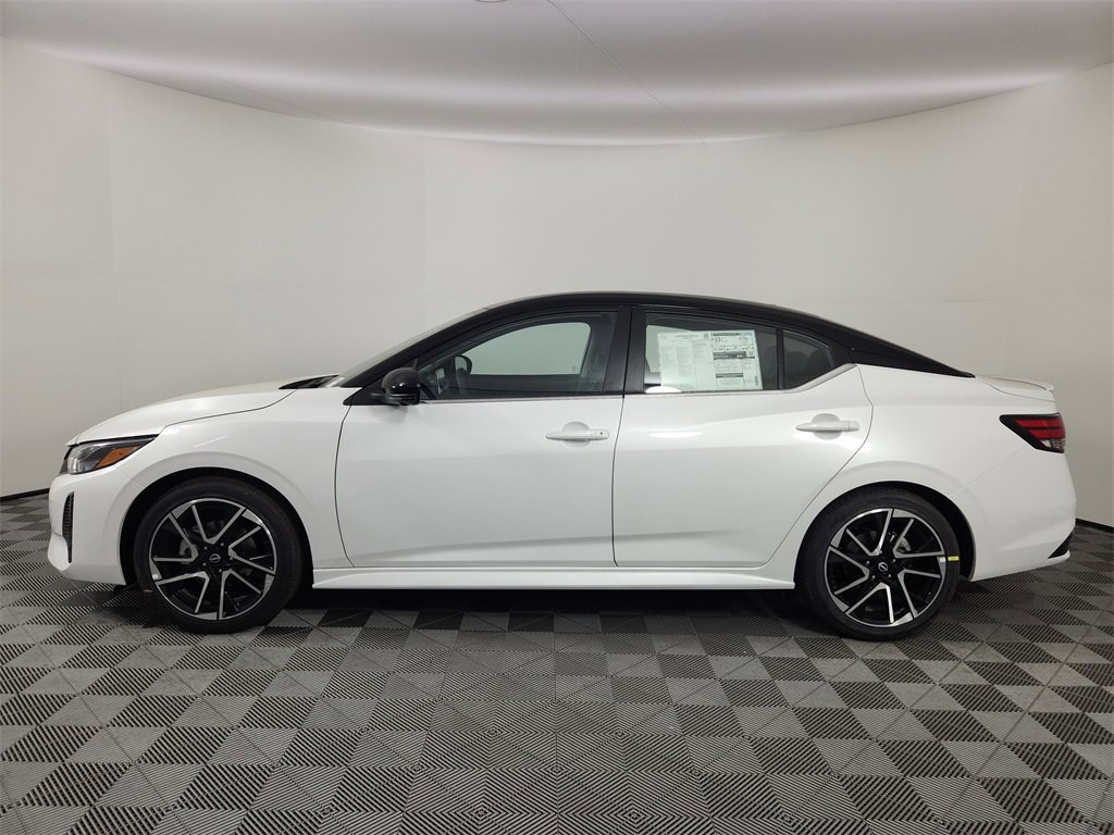 New 2025 Nissan Sentra SR w/ SR Premium Package image 2