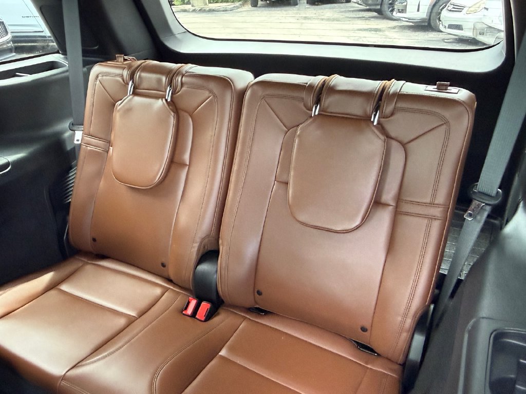Used 2023 Lincoln Aviator Reserve w/ Equipment Group 201A RWD image 12
