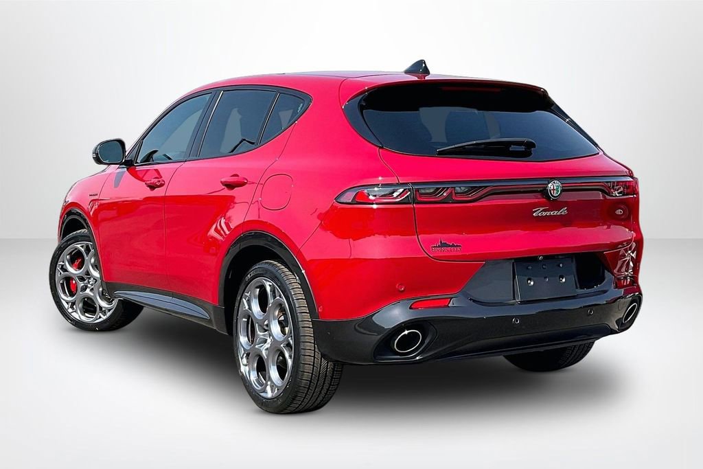 Used 2024 Alfa Romeo Tonale Veloce w/ Active Assist Package image 5