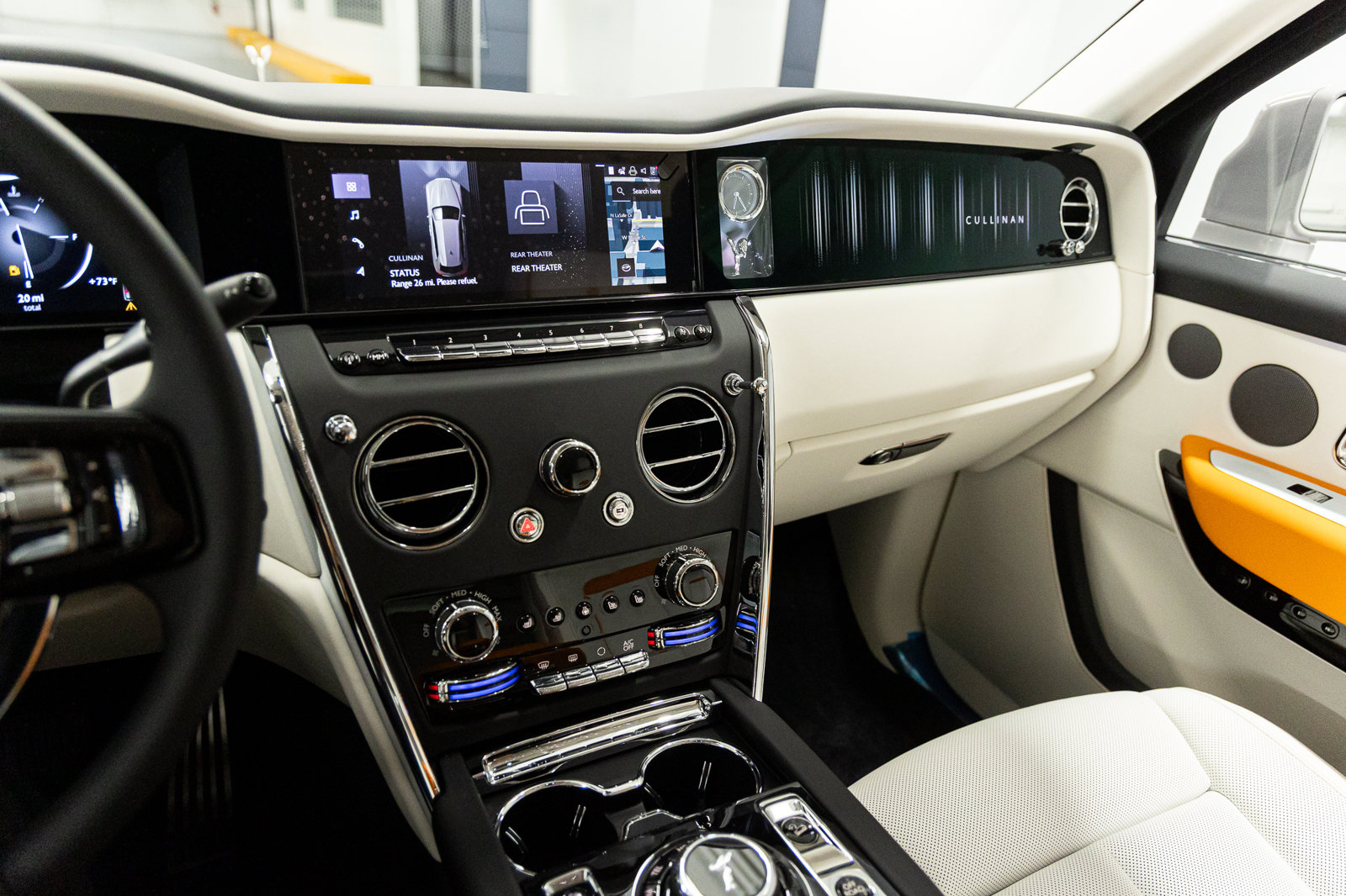 New 2027 Rolls-Royce Cullinan AWD/4WD image 39