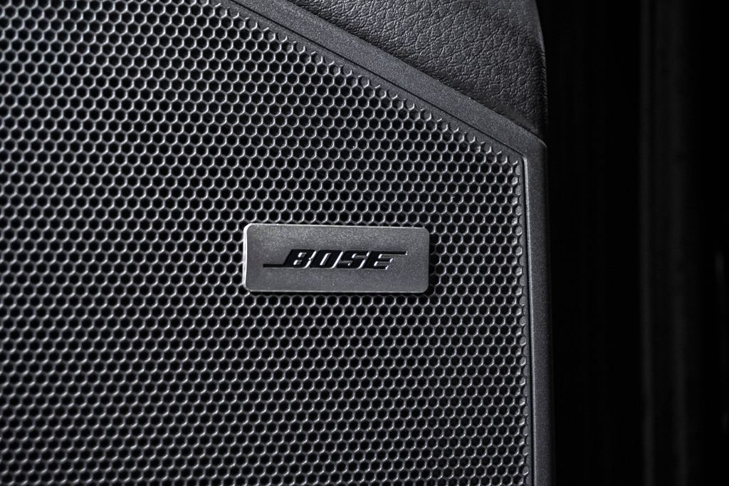 Certified 2026 Porsche Cayenne E-Hybrid Coupe AWD/4WD image 27