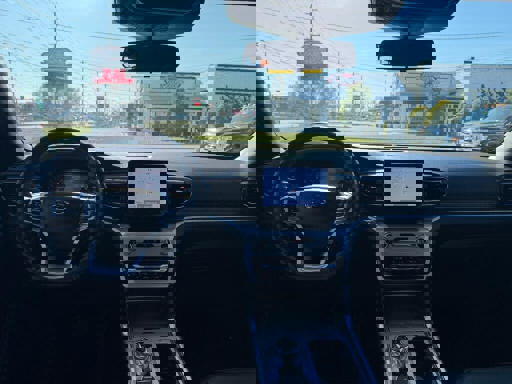 Used 2022 Ford Explorer Timberline image 18