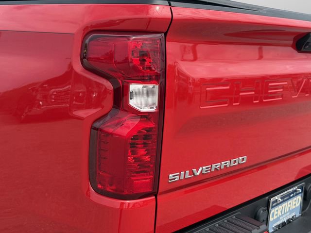 Certified 2022 Chevrolet Silverado 1500 Custom RWD image 14