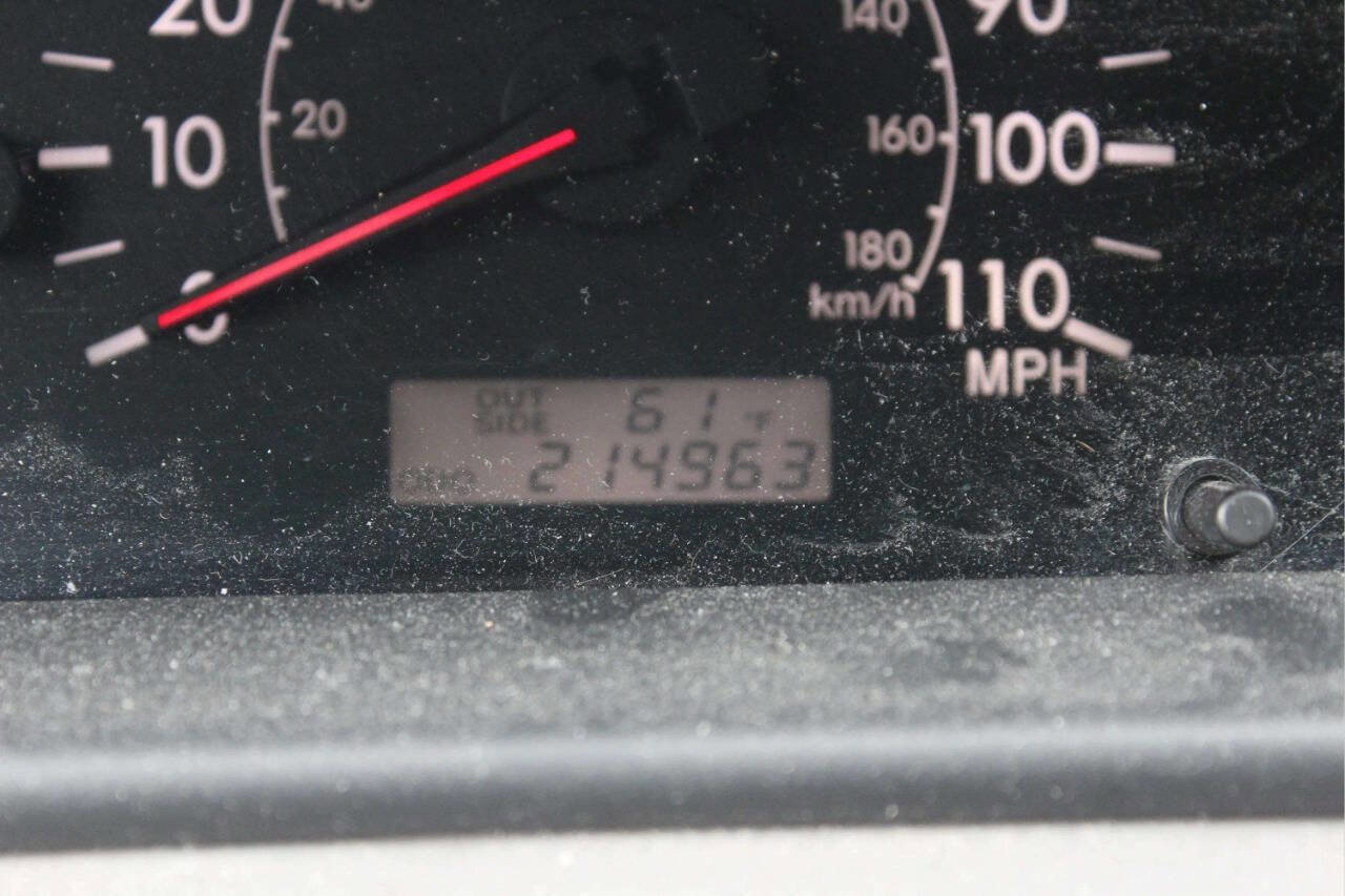 Used 2006 Toyota Corolla LE FWD image 9