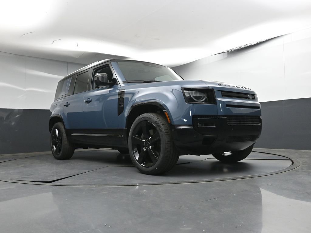 New 2026 Land Rover Defender 110 X-Dynamic SE AWD/4WD image 27