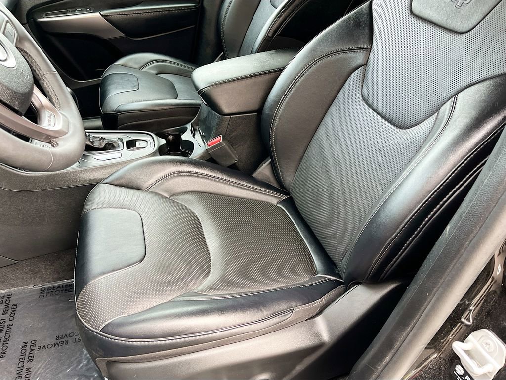 Used 2022 Jeep Cherokee Latitude Lux image 18