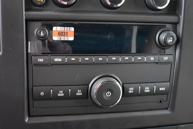 New 2025 Chevrolet Express 2500 Extended image 25