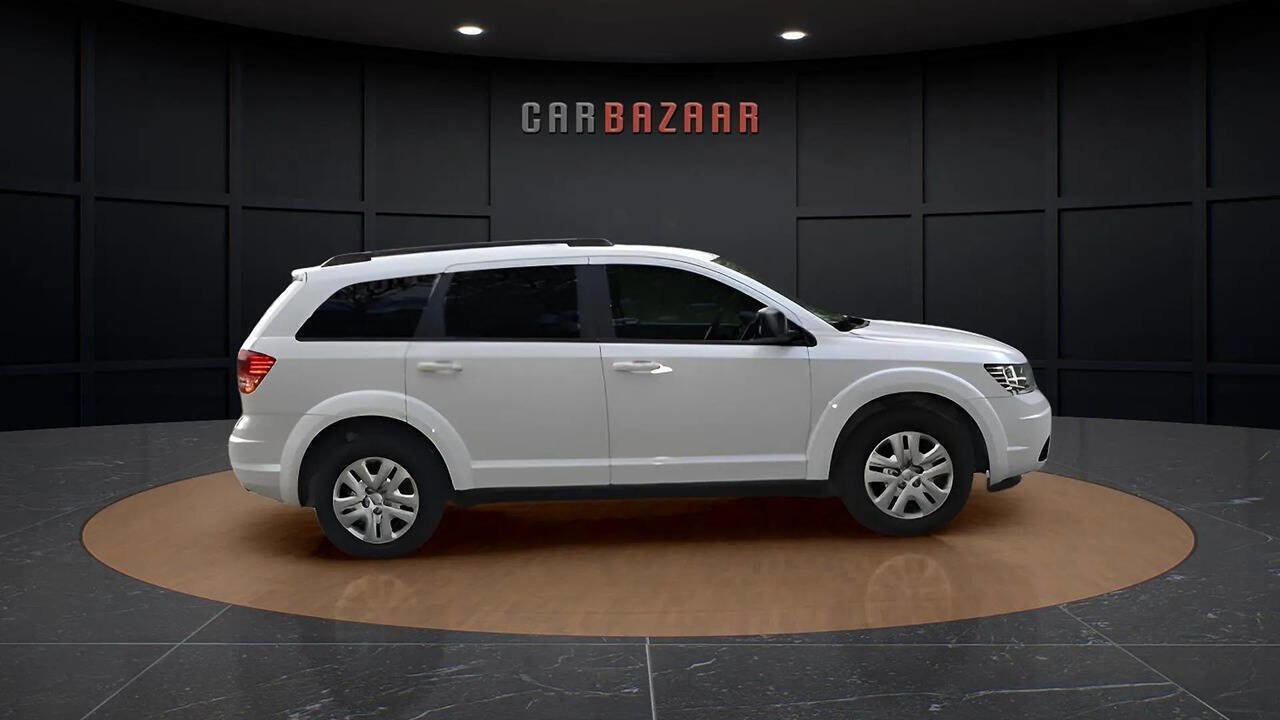 Used 2018 Dodge Journey SE image 6