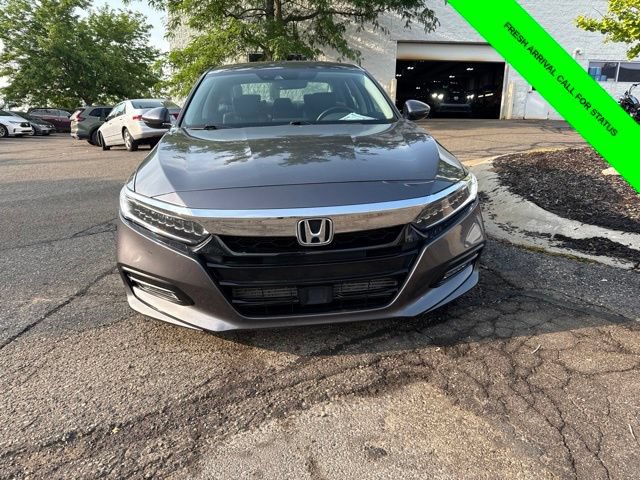 Used 2018 Honda Accord Touring image 12