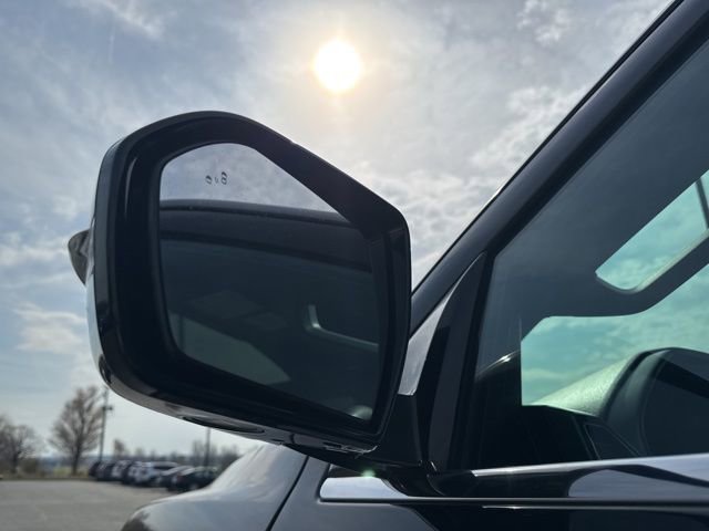 Used 2020 Ford Expedition XLT w/ Black Accent Package image 23