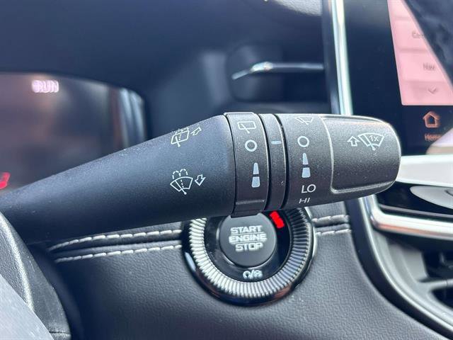 Certified 2024 Jeep Compass Limited w/ High Altitude Package image 31