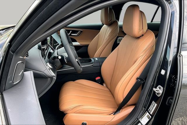 New 2026 Mercedes-Benz E 350 4MATIC Sedan image 12