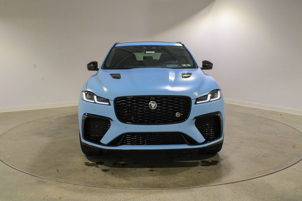 New 2026 Jaguar F-PACE SVR image 8