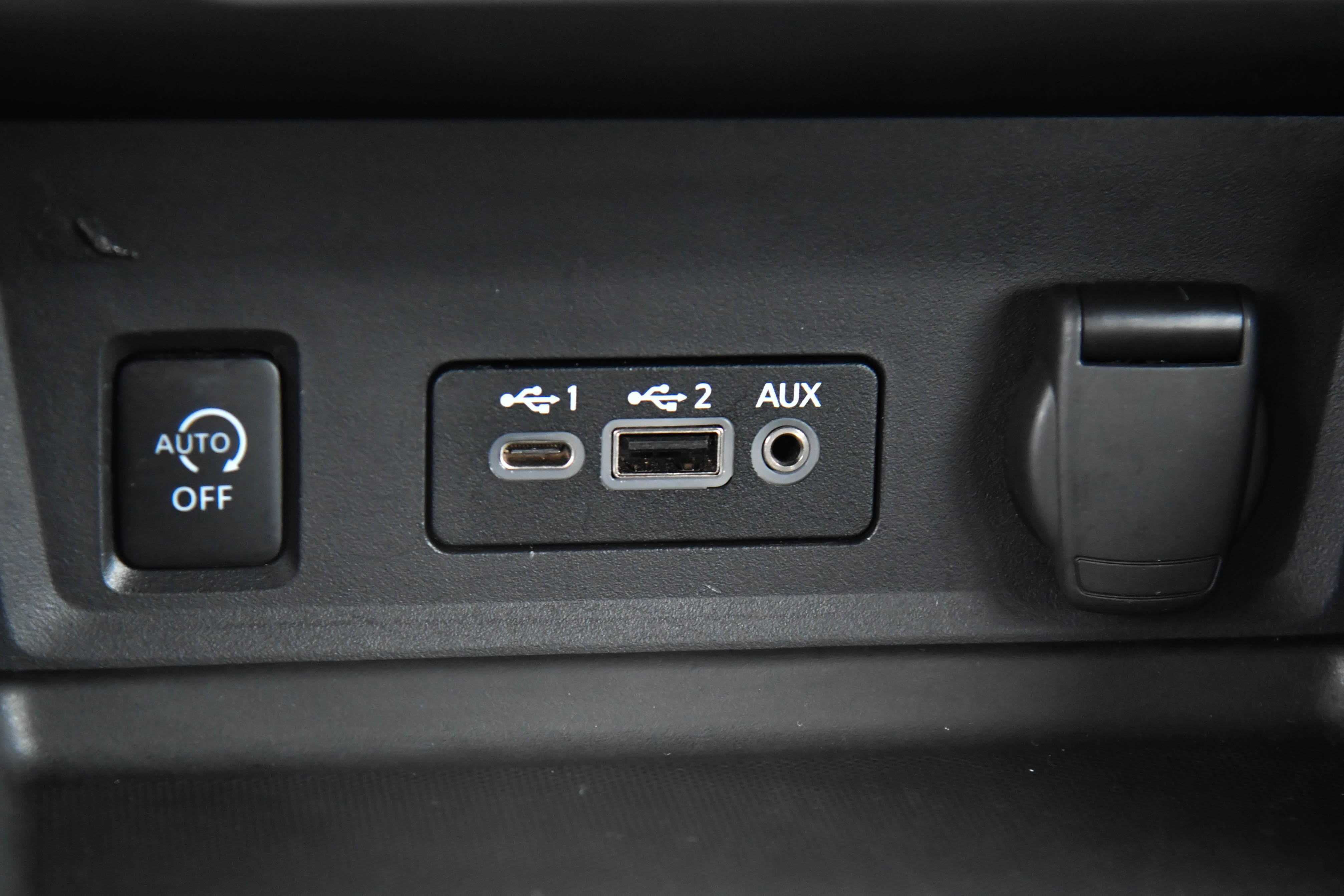 Used 2024 Nissan Sentra SV image 22