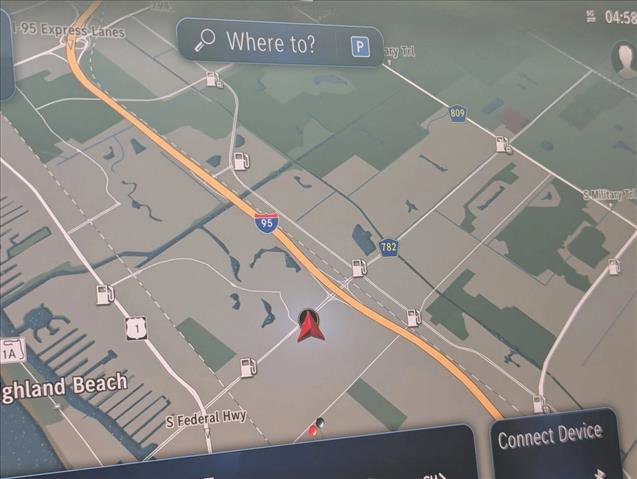 Used 2025 Mercedes-Benz E 350 Sedan image 13